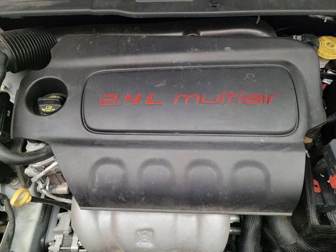 Used 2018 Jeep Compass Limited w/ Navigation Group FWD image 30
