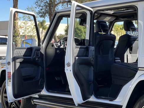 Used 2018 Mercedes-Benz G 63 AMG 4MATIC image 32