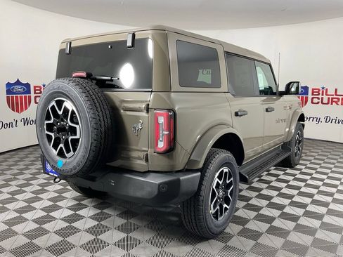 New 2026 Ford Bronco Outer Banks AWD/4WD image 3