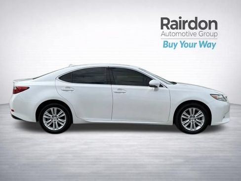 Used 2014 Lexus ES 350 w/ Premium Package FWD image 8