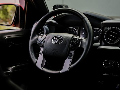 Used 2023 Toyota Tacoma TRD Pro AWD/4WD image 45