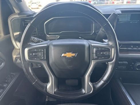 Used 2024 Chevrolet Silverado 3500 LT w/ Convenience Package image 24