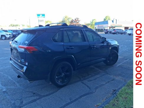 Used 2019 Toyota RAV4 XSE w/ XSE Weather Package AWD/4WD image 5