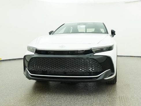 New 2026 Toyota Crown AWD/4WD image 31