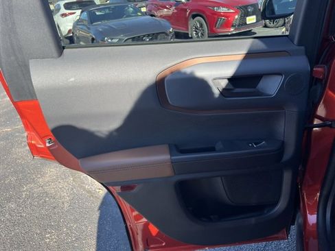 Used 2022 Ford Bronco Sport Outer Banks w/ Tech Package image 32