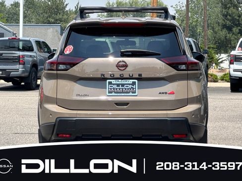 Used 2025 Nissan Rogue SV w/ Rock Creek Premium Package AWD/4WD image 8