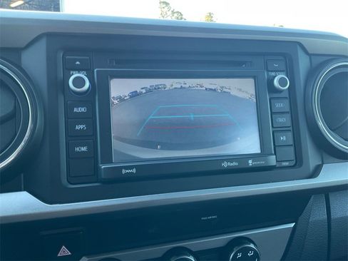 Used 2019 Toyota Tacoma SR5 image 22