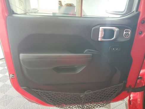 Used 2020 Jeep Gladiator Sport w/ Quick Order Package 23S image 28