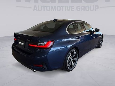 Used 2022 BMW 330i xDrive Sedan w/ Premium Package 2 image 5