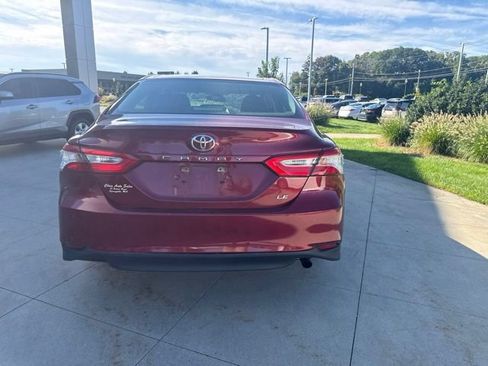 Used 2018 Toyota Camry LE FWD image 6