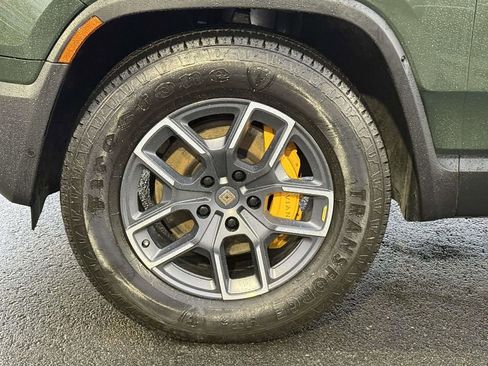 Used 2023 Rivian R1S Adventure AWD/4WD image 8