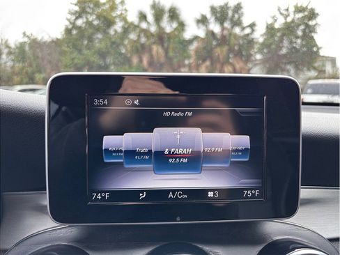 Used 2019 Mercedes-Benz GLC 300 image 28