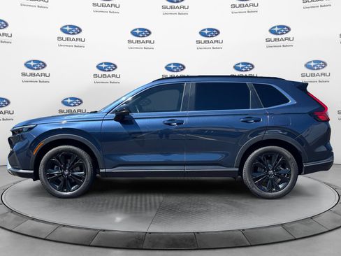 Used 2024 Honda CR-V Sport Touring image 3