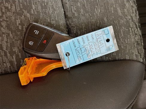 Used 2024 Chevrolet Colorado Z71 w/ Safety Package image 27