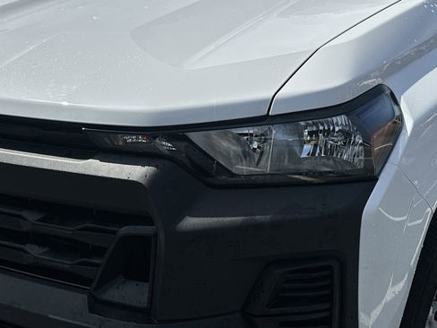 Used 2023 Chevrolet Colorado W/T image 11