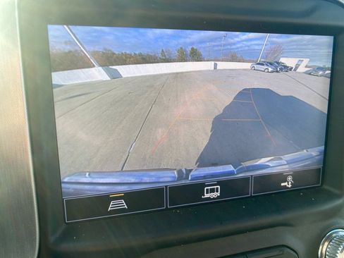 Used 2022 GMC Sierra 1500 SLT w/ SLT Premium Plus Package image 22