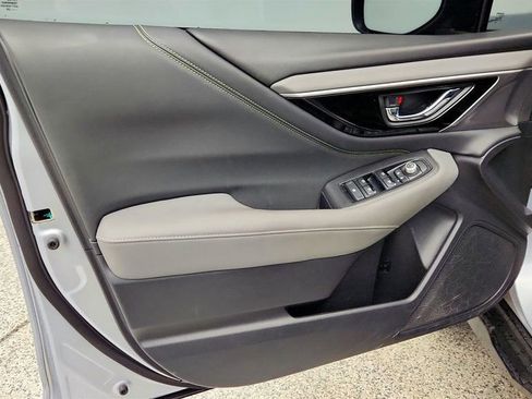 Used 2020 Subaru Outback Onyx Edition XT w/ Popular Package #2 image 11