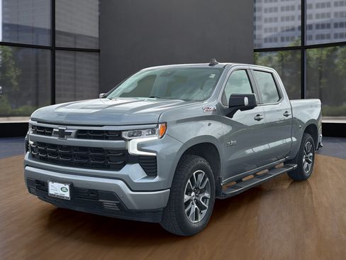 Used 2025 Chevrolet Silverado 1500 RST AWD/4WD image 12