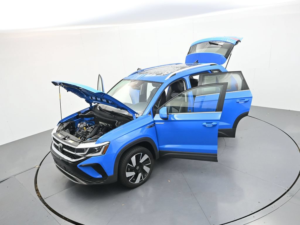 Used 2024 Volkswagen Taos SEL AWD/4WD image 34