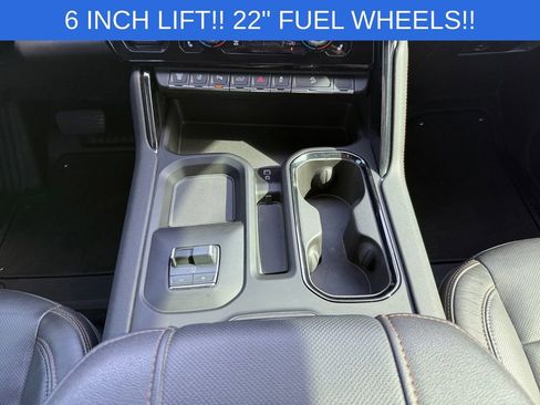 Used 2024 GMC Sierra 2500 AT4 w/ AT4 Premium Plus Package AWD/4WD image 14
