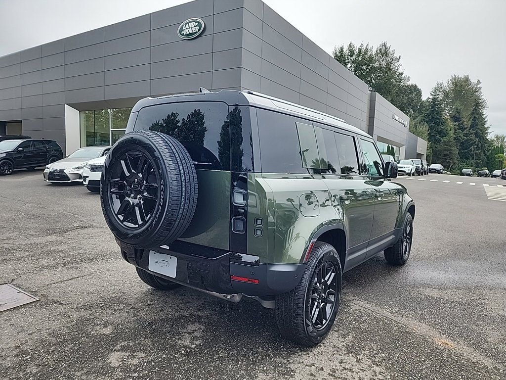 New 2026 Land Rover Defender 110 S AWD/4WD image 5