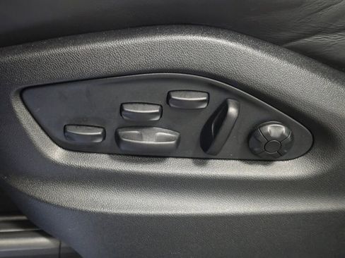 Certified 2024 Porsche Cayenne Turbo GT image 38