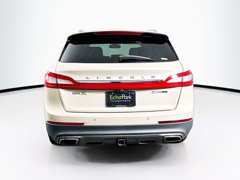 Used 2016 Lincoln MKX Reserve w/ Luxury Package image 7
