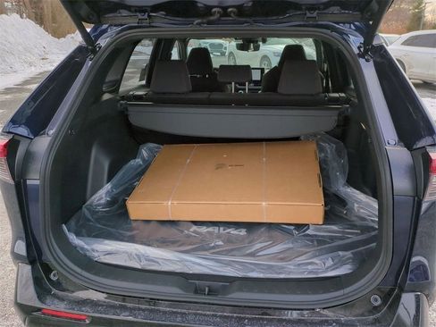 New 2025 Toyota RAV4 SE image 19