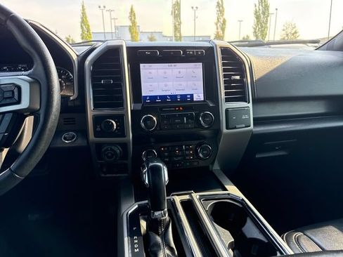 Used 2020 Ford F150 Lariat AWD/4WD image 18