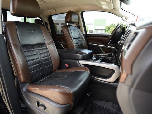 Used 2016 Nissan Titan Platinum Reserve AWD/4WD image 16