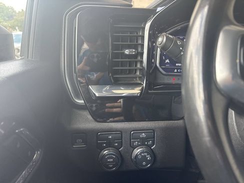 Certified 2024 Chevrolet Silverado 3500 LT AWD/4WD image 18