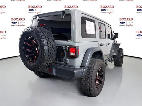 Used 2021 Jeep Wrangler Unlimited Rubicon AWD/4WD image 8