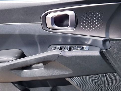 Certified 2025 Kia Sorento EX w/ EX Panoramic Sunroof Package FWD image 6