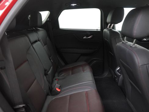 Used 2022 Chevrolet Blazer RS w/ Enhanced Convenience Package image 12