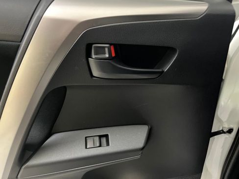 Used 2018 Toyota RAV4 LE w/ All Weather Liner Package image 51