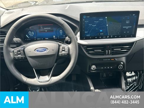 Certified 2025 Ford Escape Platinum AWD/4WD image 27