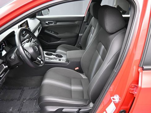 Certified 2025 Honda Civic Sport image 18