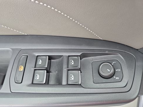 Used 2021 Volkswagen Atlas SEL AWD/4WD image 29