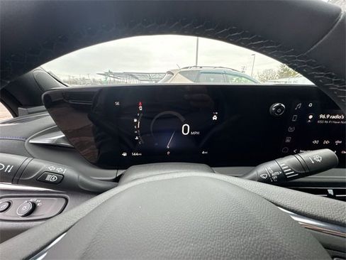 New 2026 Buick Envista Sport Touring image 13