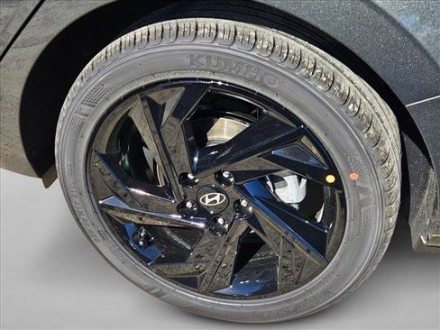 New 2026 Hyundai Elantra Sport image 10