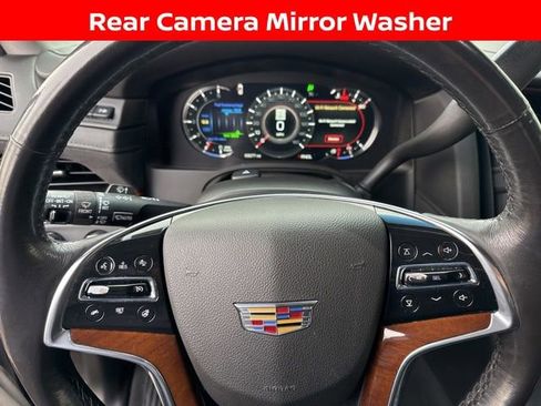 Used 2019 Cadillac Escalade Luxury w/ Escalade Sport Edition image 13
