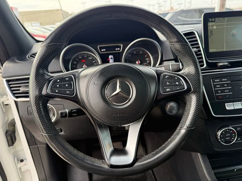 Used 2018 Mercedes-Benz GLS 450 4MATIC image 17