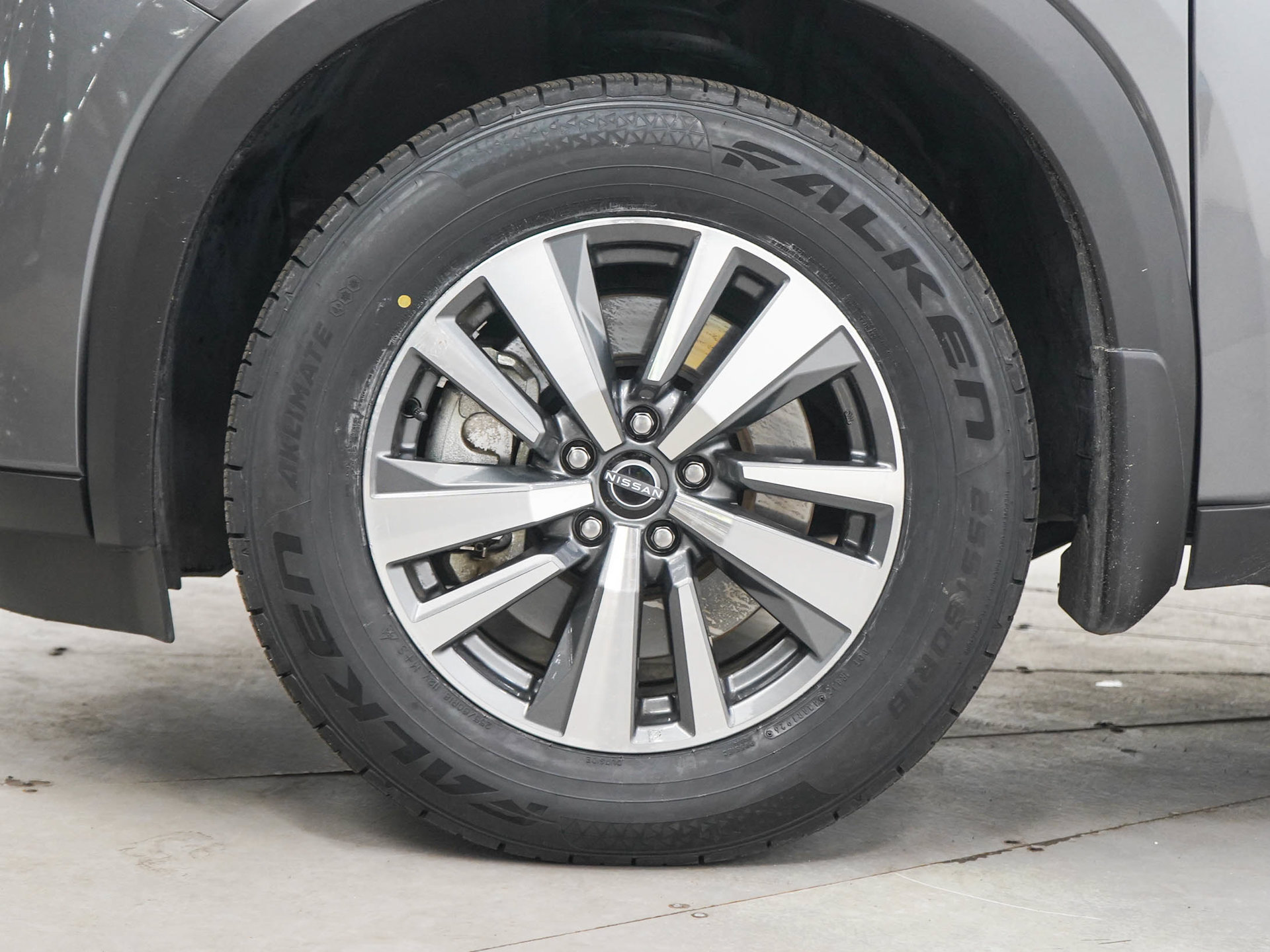 Used 2024 Nissan Pathfinder SL AWD/4WD image 30