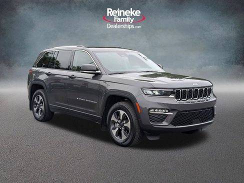 Used 2024 Jeep Grand Cherokee Limited 4xe AWD/4WD image 3
