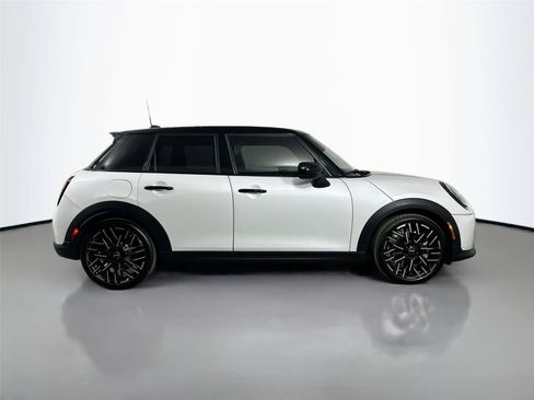 New 2026 MINI Cooper S FWD image 4