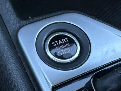 Certified 2023 Nissan Sentra SV image 16