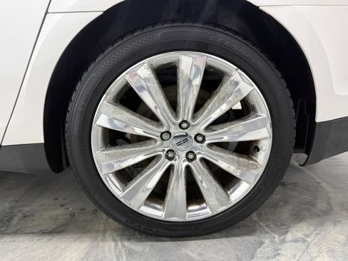 Used 2015 Lincoln MKS AWD w/ Technology Package image 30