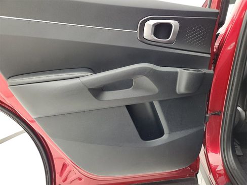 Used 2021 Kia Sorento S w/ Panoramic Sunroof Package image 27