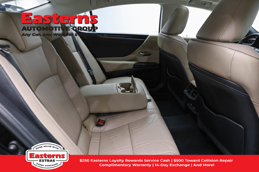 Used 2020 Lexus ES 350 w/ Accessory Package FWD image 27
