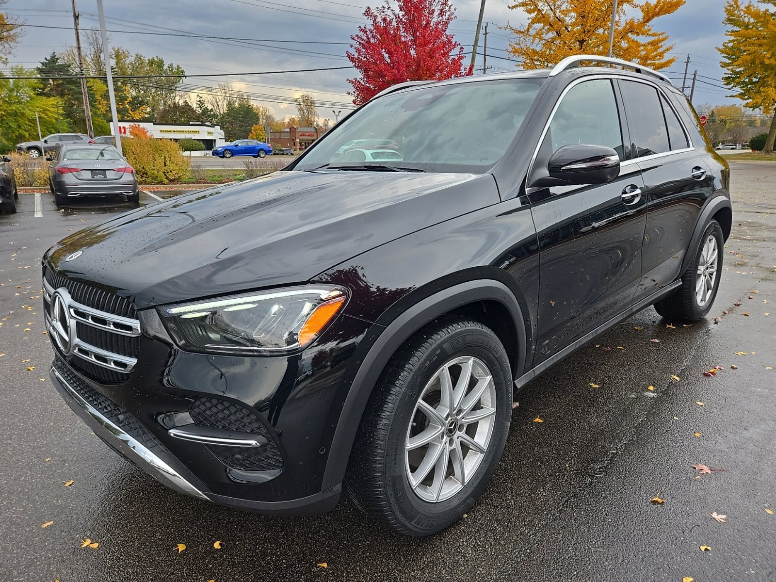 Certified 2026 Mercedes-Benz GLE 350 4MATIC image 1